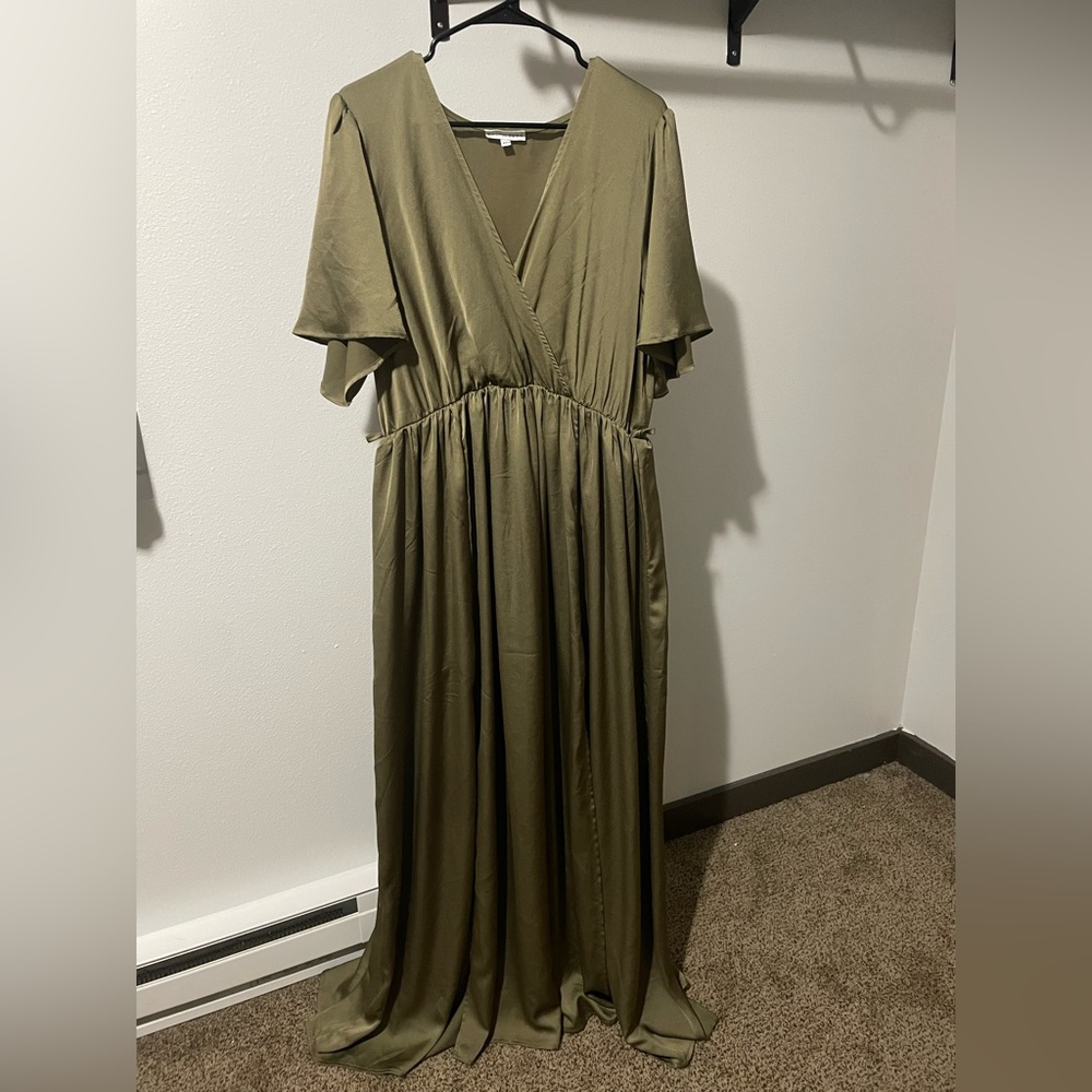 XXXL Baltic Born bridesmaid dress in Olive